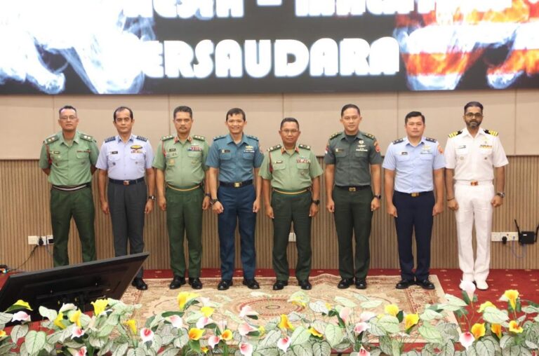 𝐈𝐍𝐃𝐎𝐍𝐄𝐒𝐈𝐀’𝐒 𝟖𝟎𝐓𝐇 𝐈𝐍𝐃𝐄𝐏𝐄𝐍𝐃𝐄𝐍𝐂𝐄 𝐃𝐀𝐘 𝐂𝐄𝐋𝐄𝐁𝐑𝐀𝐓𝐈𝐎𝐍 𝐅𝐎𝐑 𝐌𝐀𝐋𝐀𝐘𝐒𝐈𝐀𝐍 𝐂𝐎𝐌𝐌𝐀𝐍𝐃 𝐀𝐍𝐃 𝐒𝐓𝐀𝐅𝐅 𝐂𝐎𝐔𝐑𝐒𝐄 (𝐉𝐎𝐈𝐍𝐓) 𝐒𝐄𝐑𝐈𝐀𝐋 𝟓𝟒/𝟐𝟓